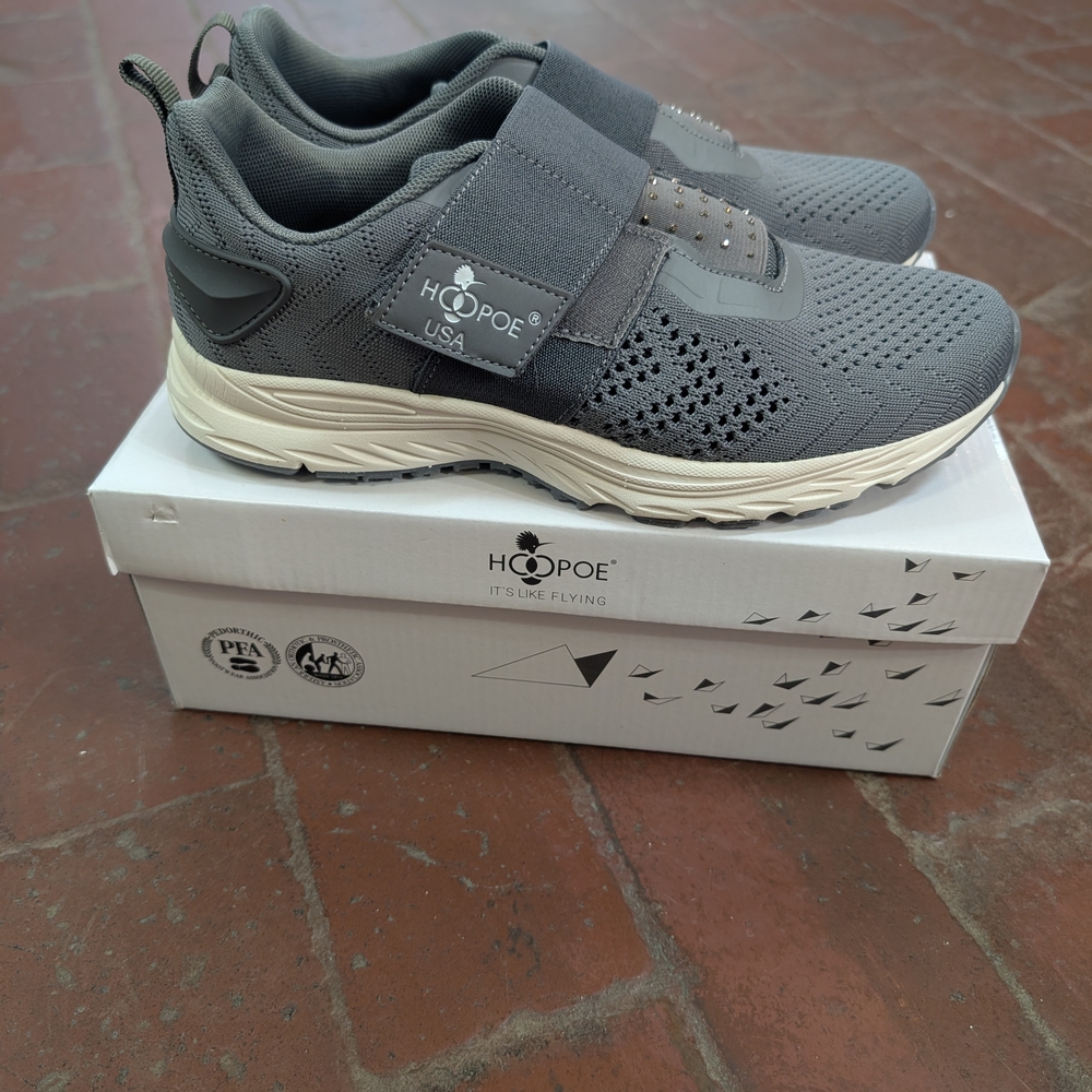 Hoopoe "Grace" Orthopedic Sneaker